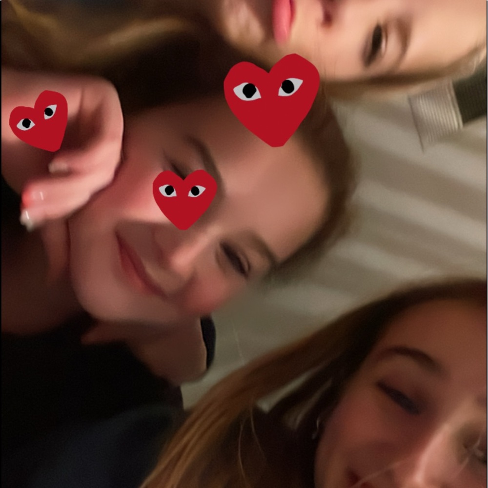 Meet your Posher, Emily